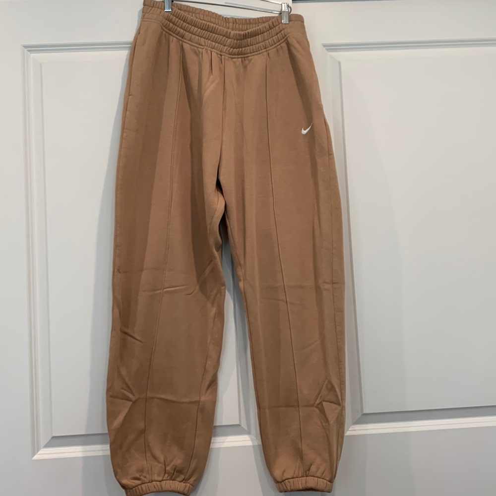 Nike Oversized Sweatpants